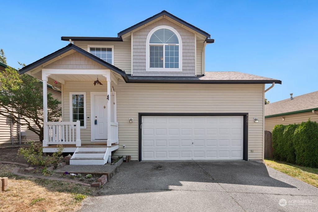 Photo of 4208 146th Place SW, Lynnwood, WA 98087 (MLS # 2267138)