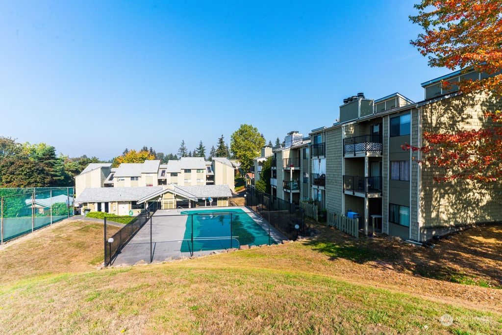 Photo of 2020 Grant Avenue S #M205, Renton, WA 98055 (MLS # 2009040)