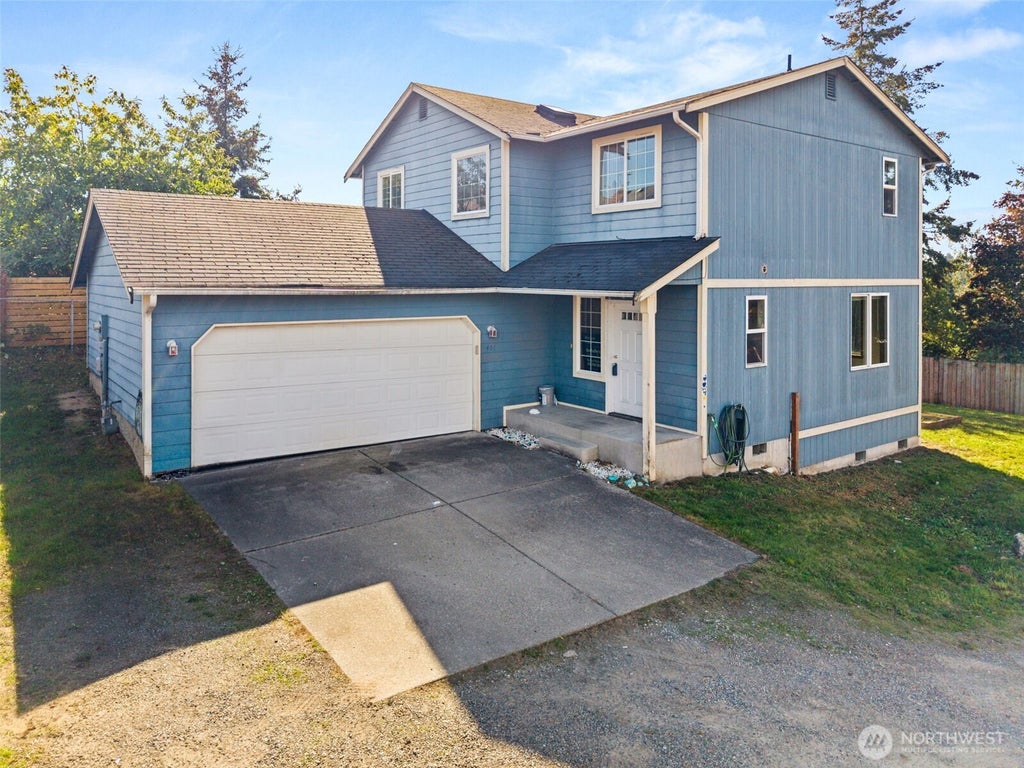 Photo of 8416 Ainsworth AVE, Tacoma, WA 98444 (MLS # 2592089)