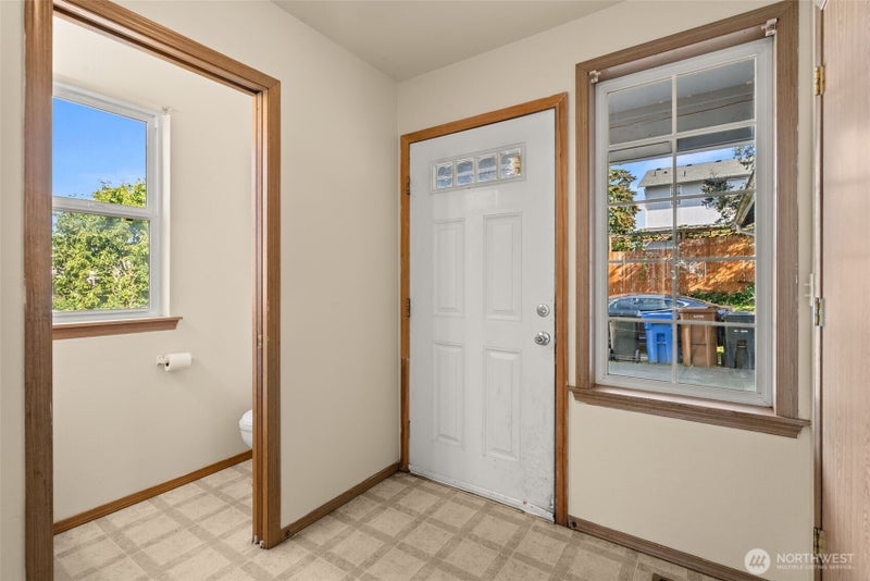 8416 Ainsworth