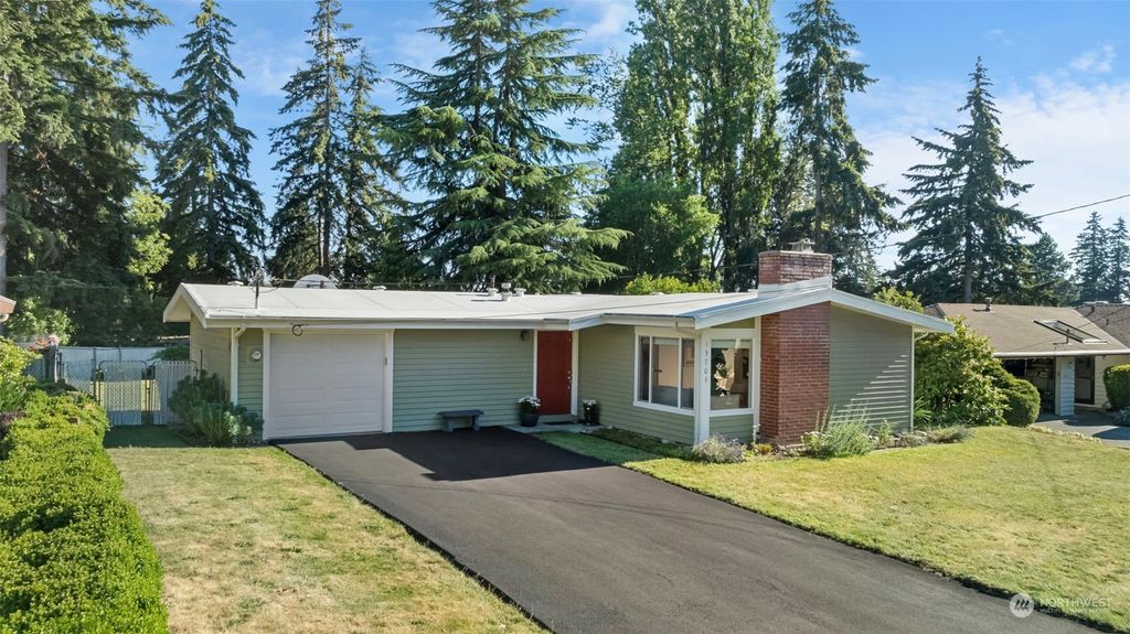 Photo of 15703 NE 1st Street, Bellevue, WA 98008 (MLS # 2261731)