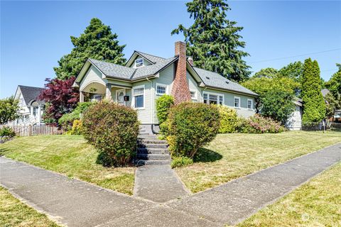 A home in Everett