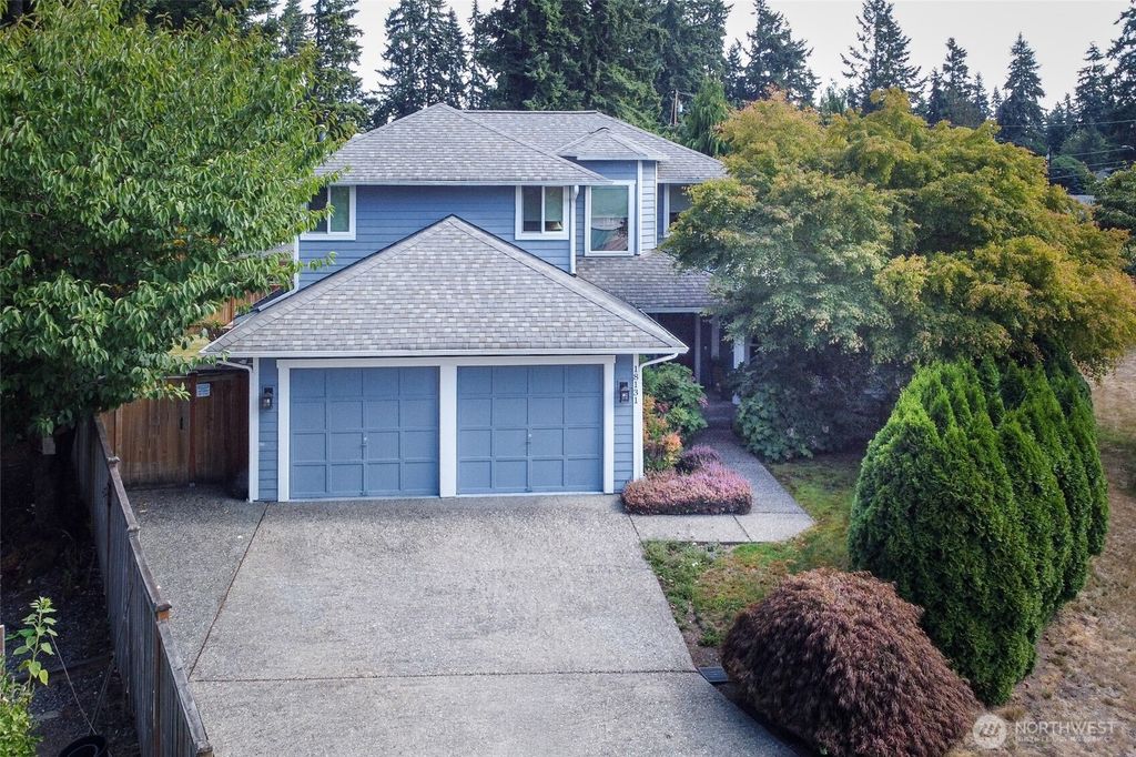 Photo of 18131 60th Avenue W, Lynnwood, WA 98037 (MLS # 2430141)