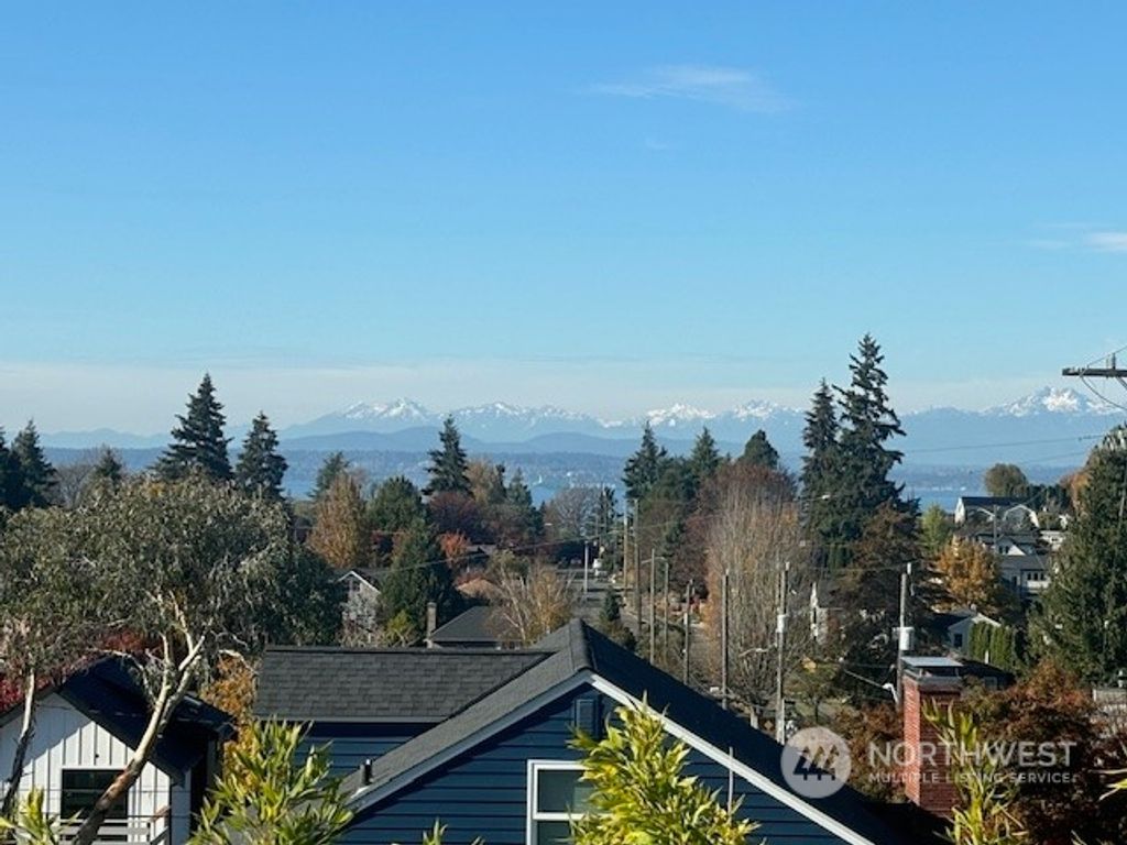 Photo of 5002 46 Avenue SW, Seattle, WA 98136 (MLS # 2313988)