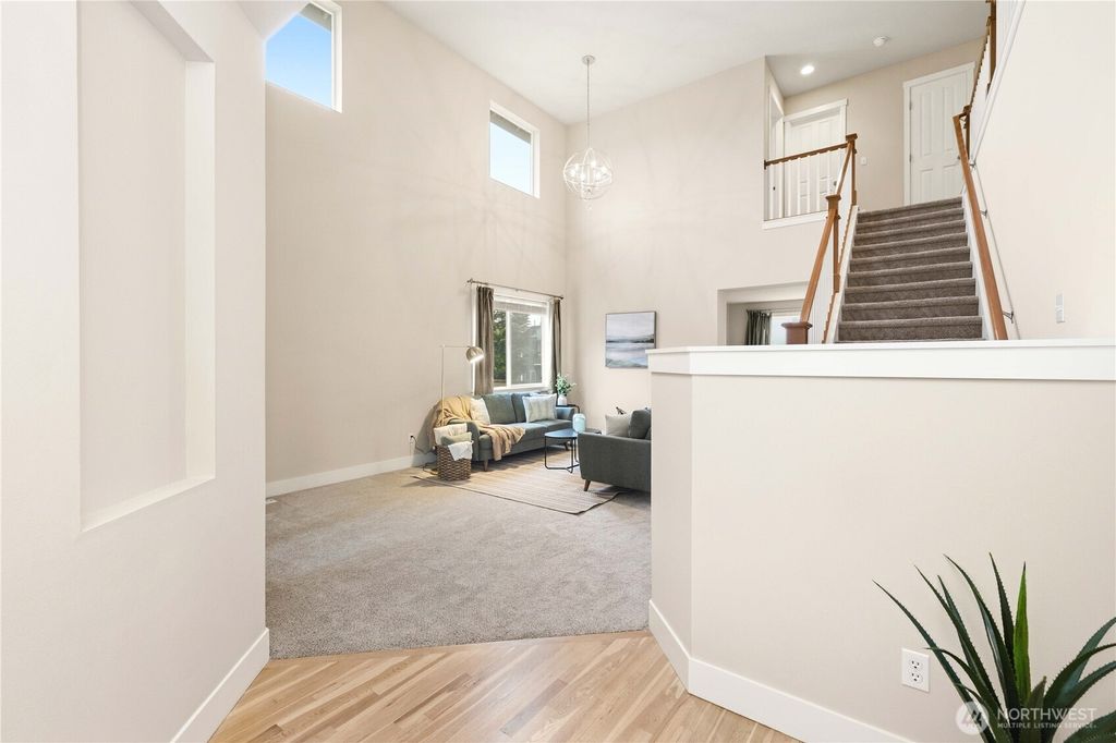 Photo of 25499 SE 274th Place, Maple Valley, WA 98038 (MLS # 2512350)