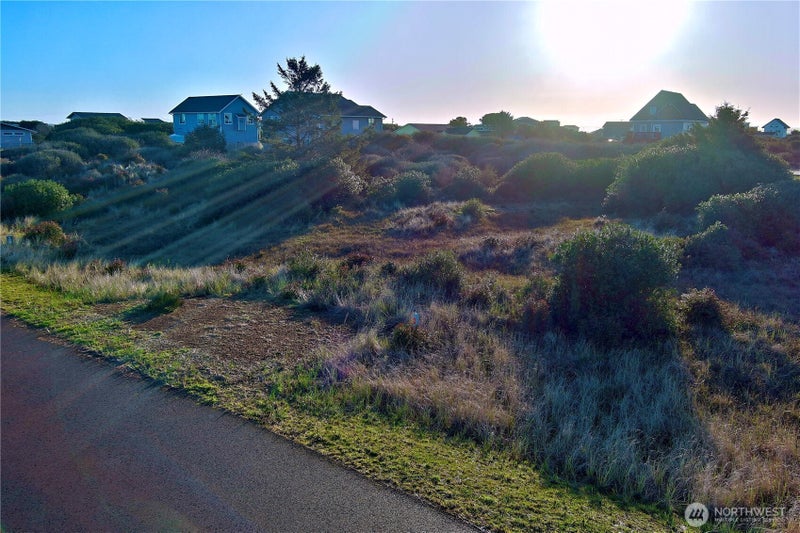421 S Bel Air Loop