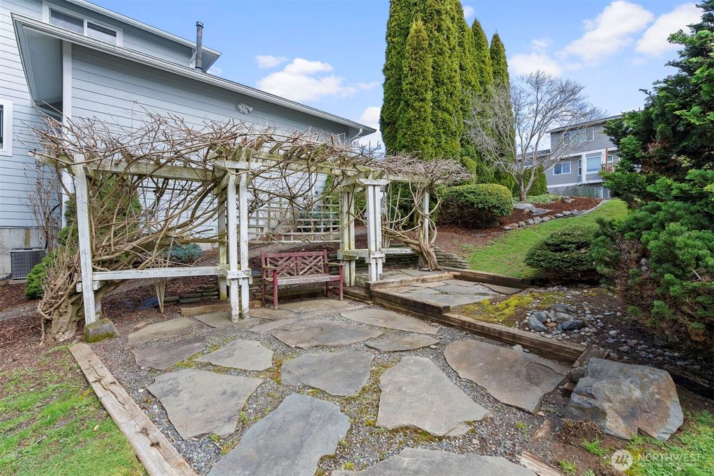 Photo of 7626 74th Drive NE, Marysville, WA 98270 (MLS # 2346557)