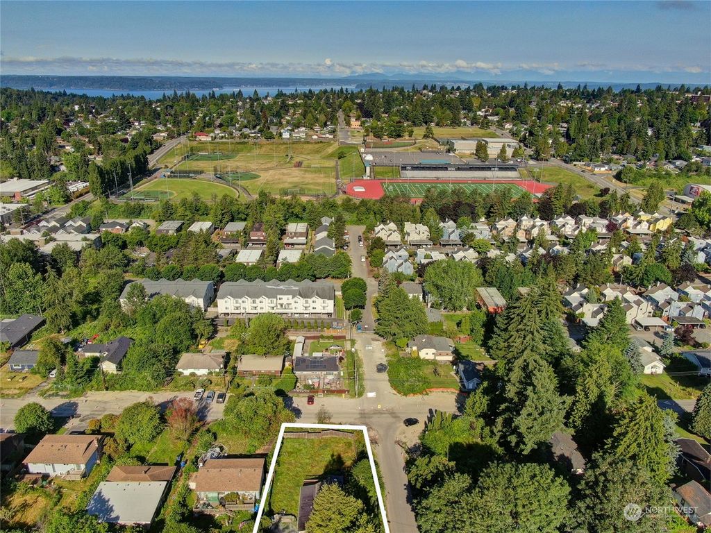 Photo of 8602 24th Avenue SW, Seattle, WA 98106 (MLS # 2167933)