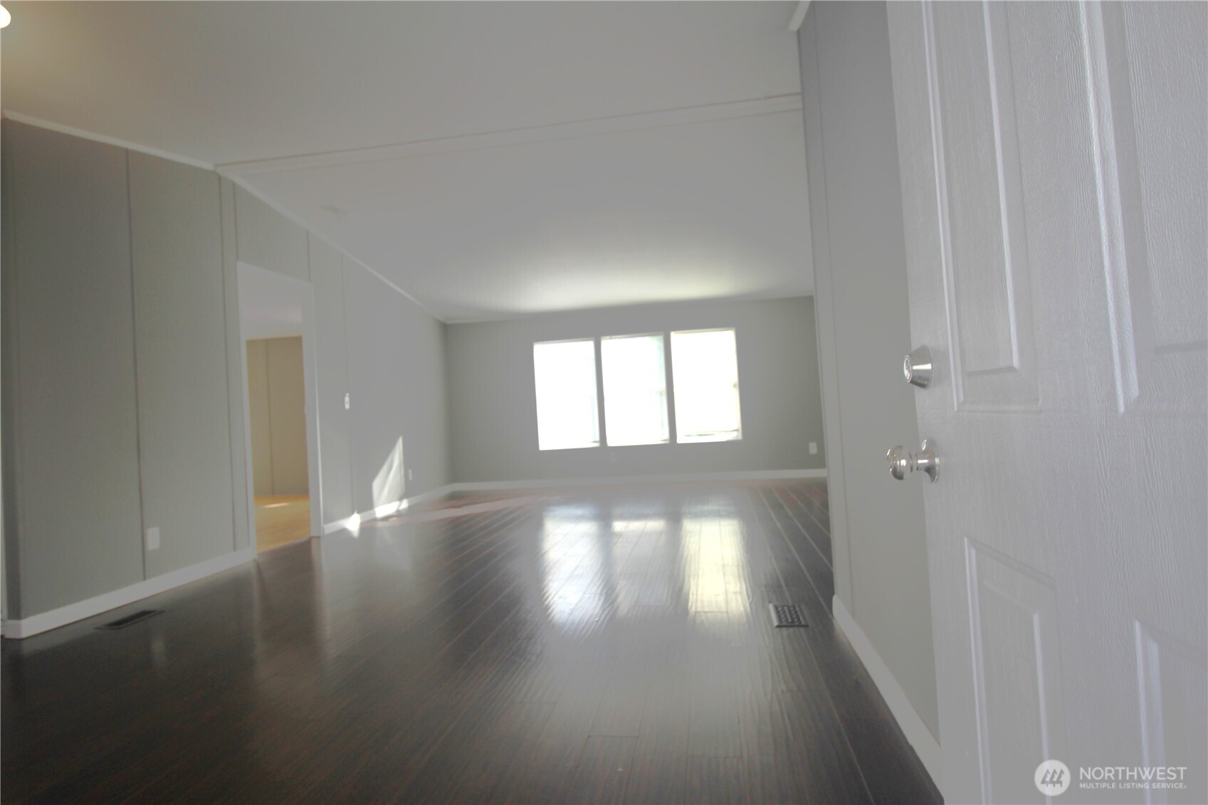 15927 55th Street E 44