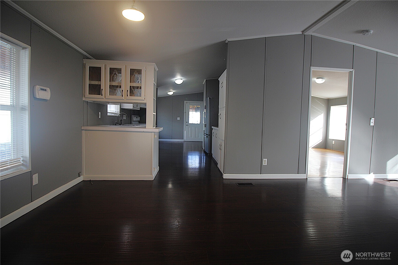 15927 55th Street E 44