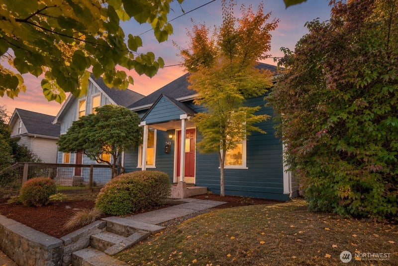 743 74th Street