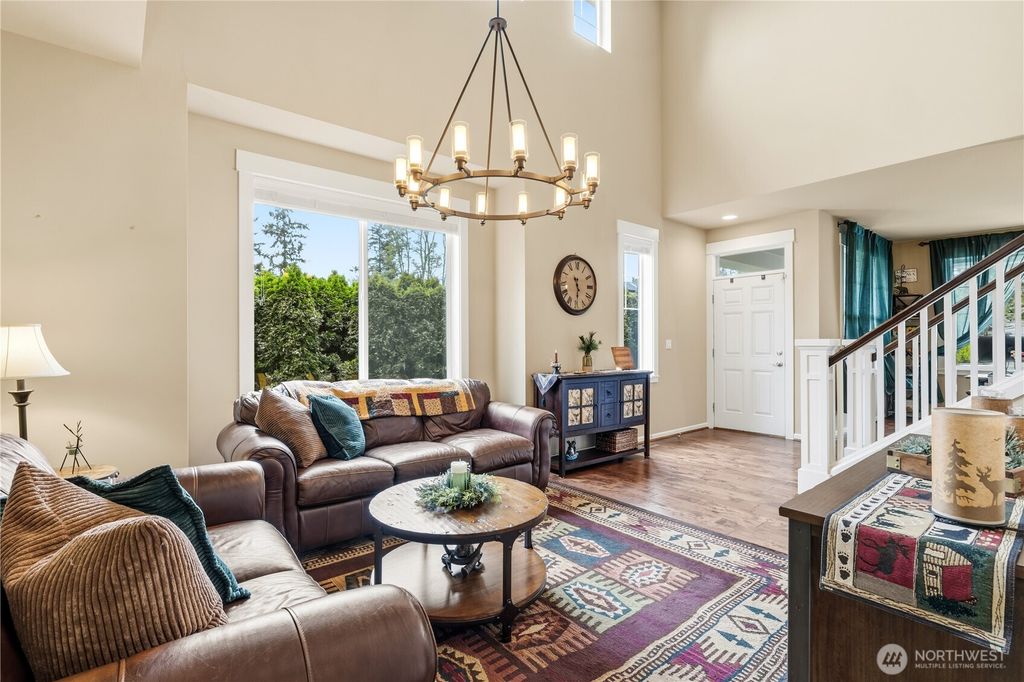 Photo of 5001 70th Place SW, Mukilteo, WA 98275 (MLS # 2528173)