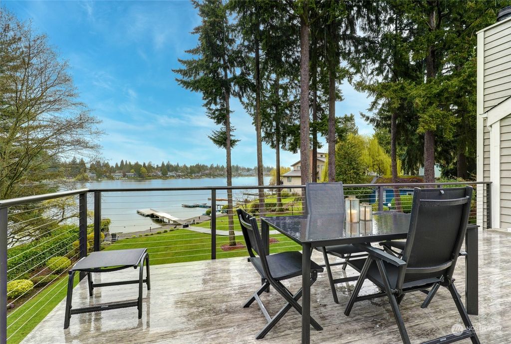 Photo of 19801 32nd Avenue S #4, SeaTac, WA 98188 (MLS # 2052407)