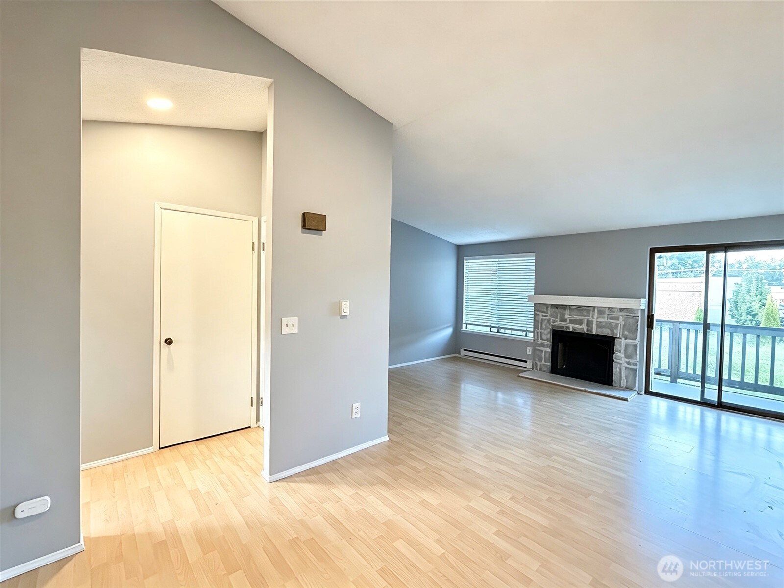 1313 W James Street 11
