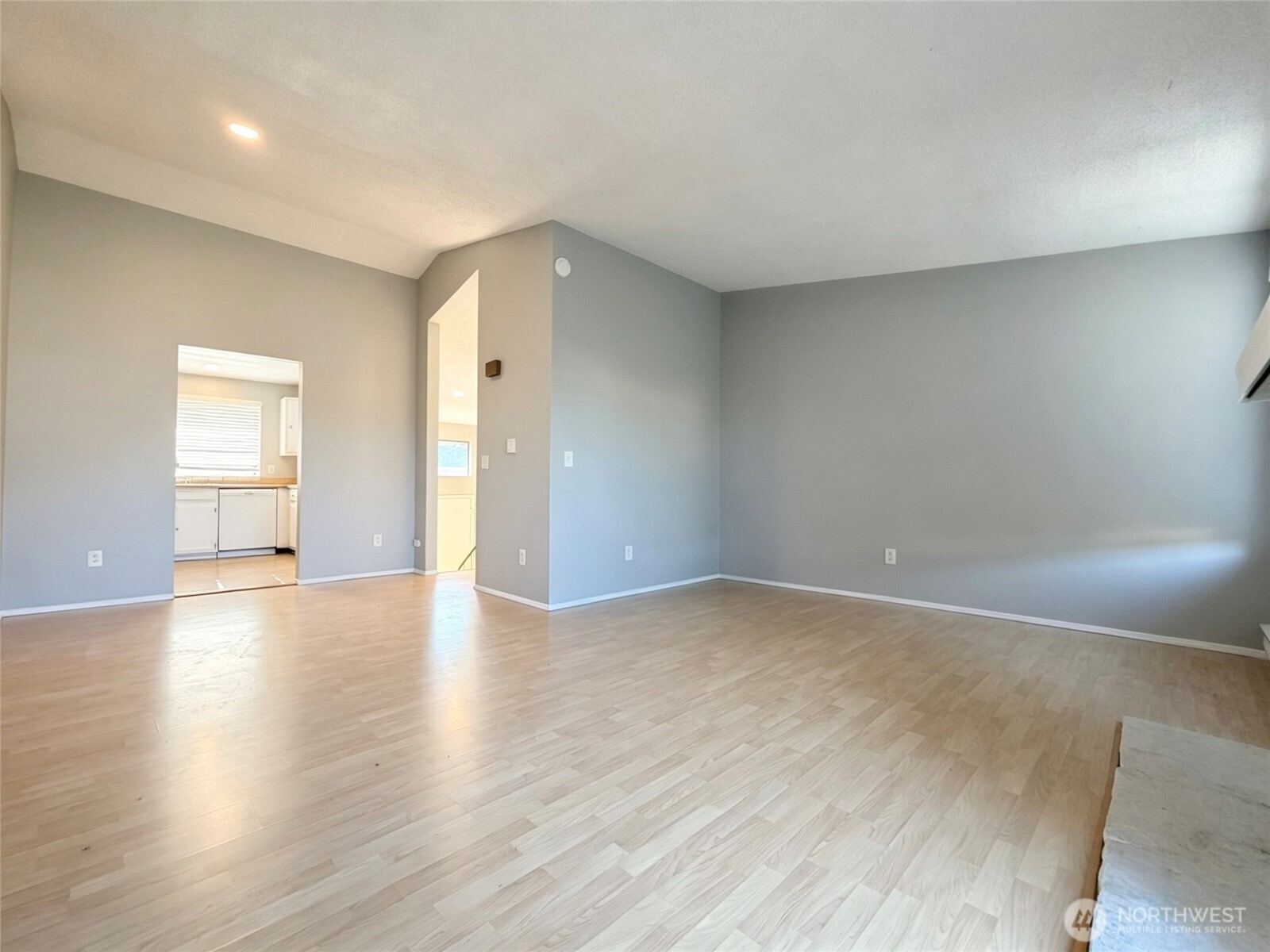 1313 W James Street 11