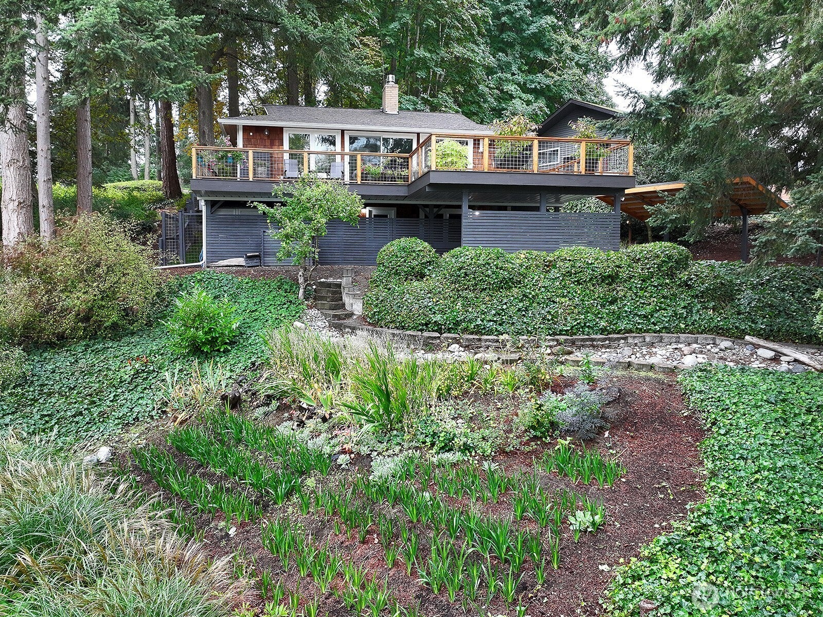 2496 Discovery Place