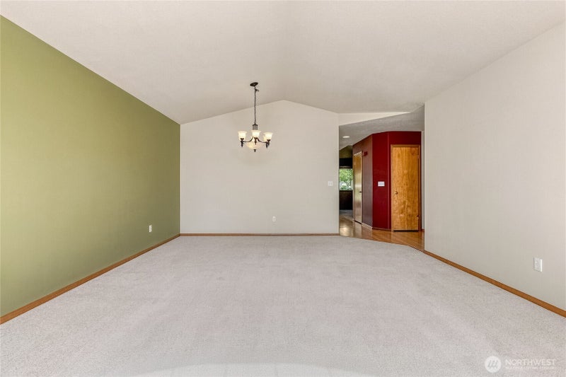1716 Grassland Court