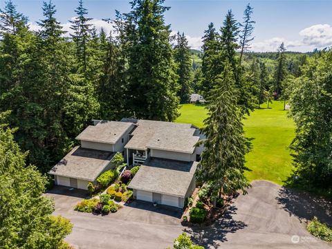 A home in Port Ludlow