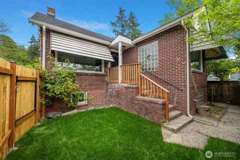 Photo of 5612 Delridge Way SW, Seattle, WA 98106 (MLS # 2533739)