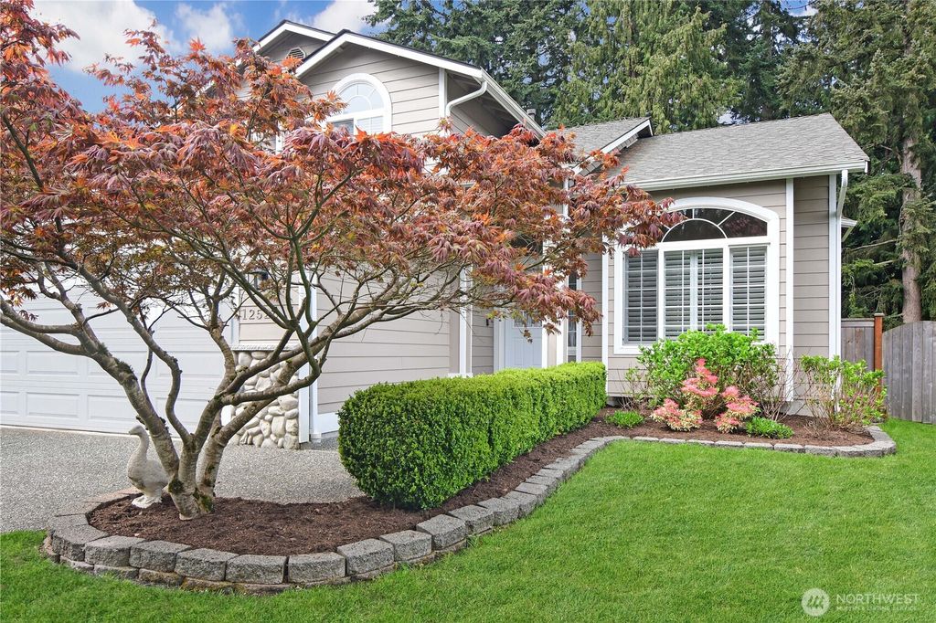 Photo of 12526 54th Drive SE, Snohomish, WA 98296 (MLS # 2505605)