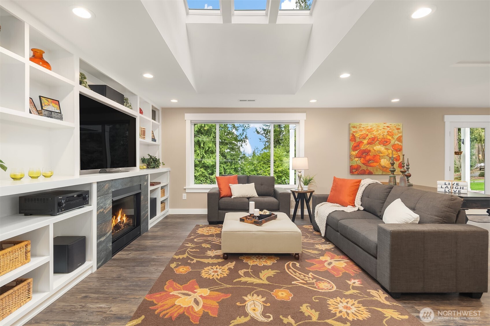Sammamish, Washington, 98075, United States, 3 Bedrooms Bedrooms, ,2 BathroomsBathrooms,Residential,Active,2030564