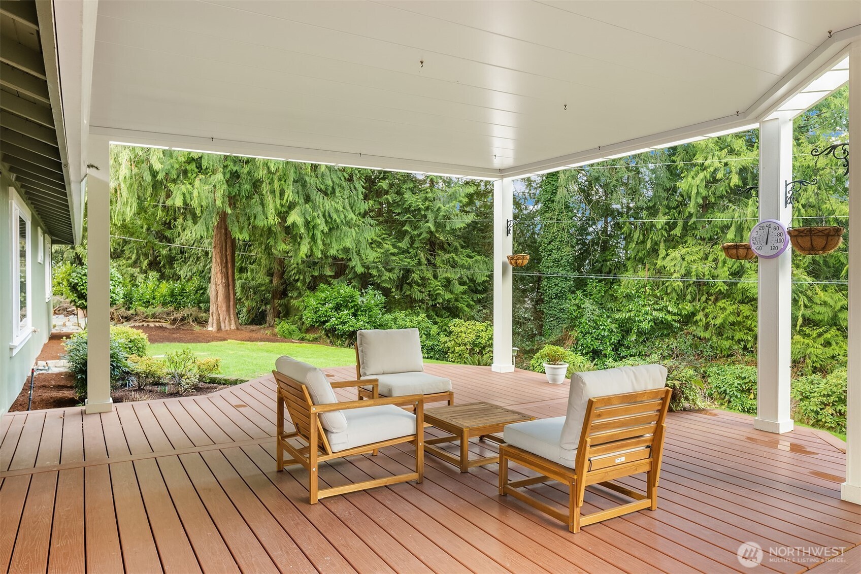 Sammamish, Washington, 98075, United States, 3 Bedrooms Bedrooms, ,2 BathroomsBathrooms,Residential,Active,2030564