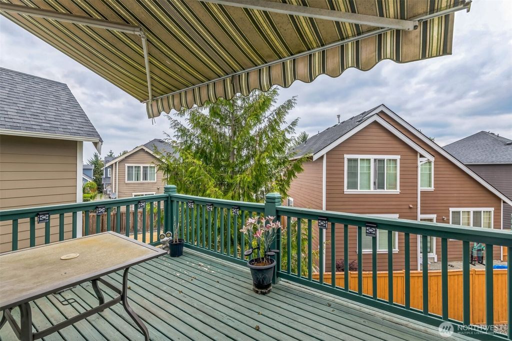 Photo of 523 50th Street SE, Auburn, WA 98092 (MLS # 2418879)