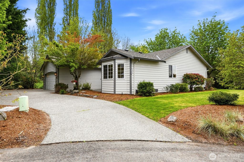 Photo of 5106 68th Avenue NE, Marysville, WA 98270 (MLS # 2498387)