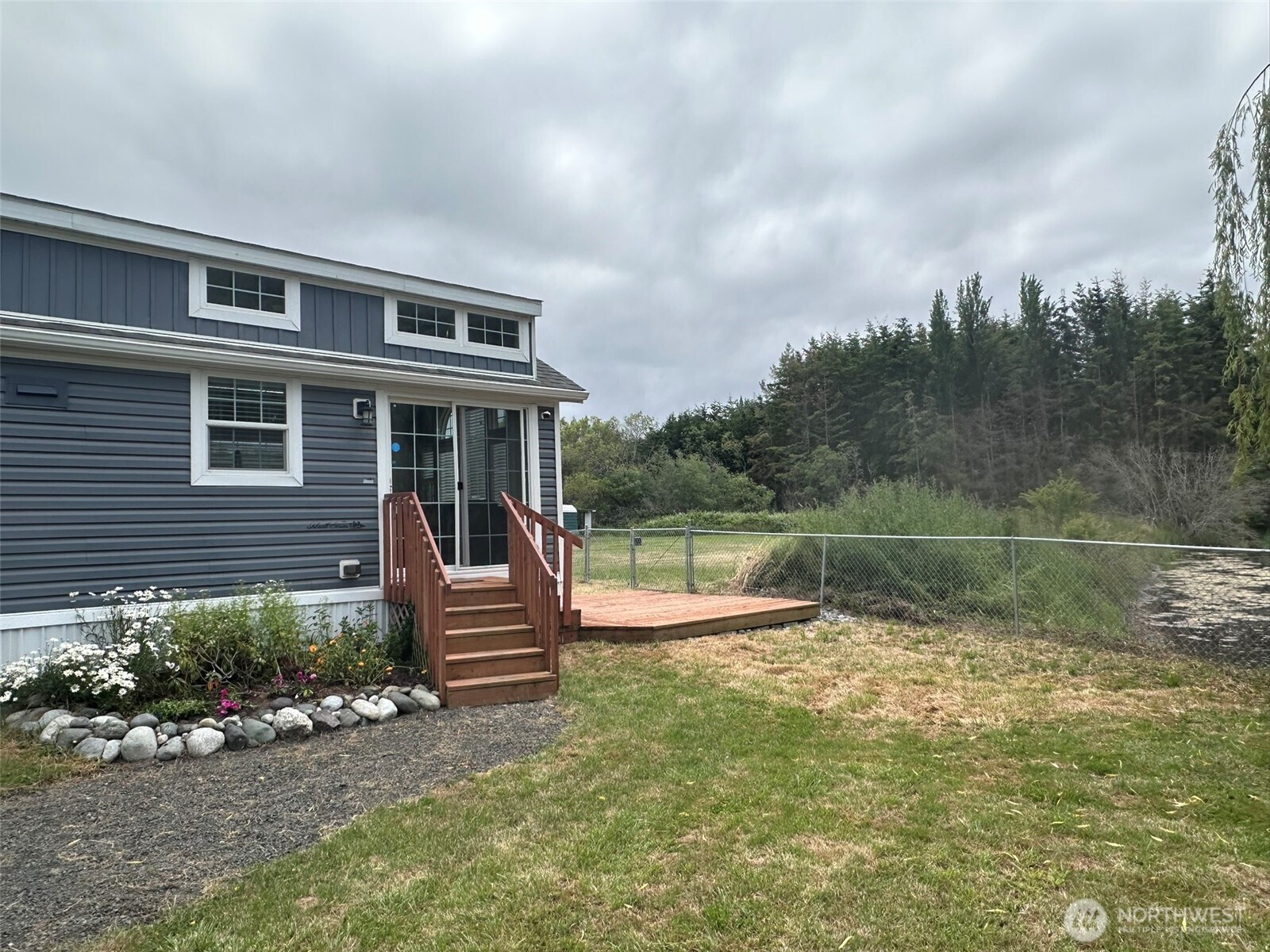20 Golden Sands Place
