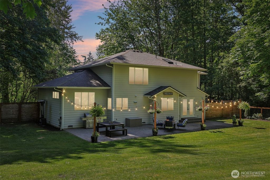 Photo of 27716 NE 30th Street, Redmond, WA 98053 (MLS # 2383118)