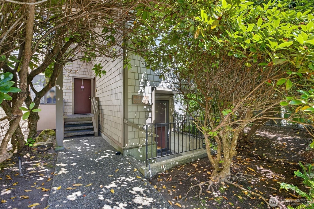 Photo of 13730 15th Avenue NE #A102, Seattle, WA 98125 (MLS # 2572334)
