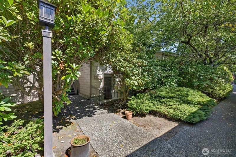 13730 15th Avenue NE A102
