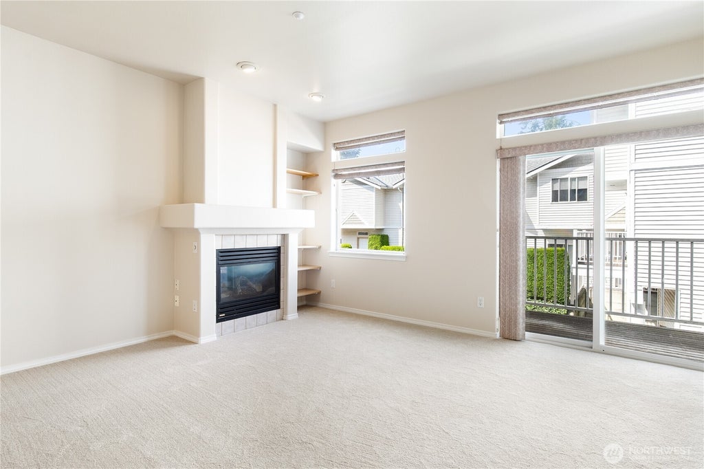 Photo of 4119 156th Street SW #5, Lynnwood, WA 98087 (MLS # 2577505)