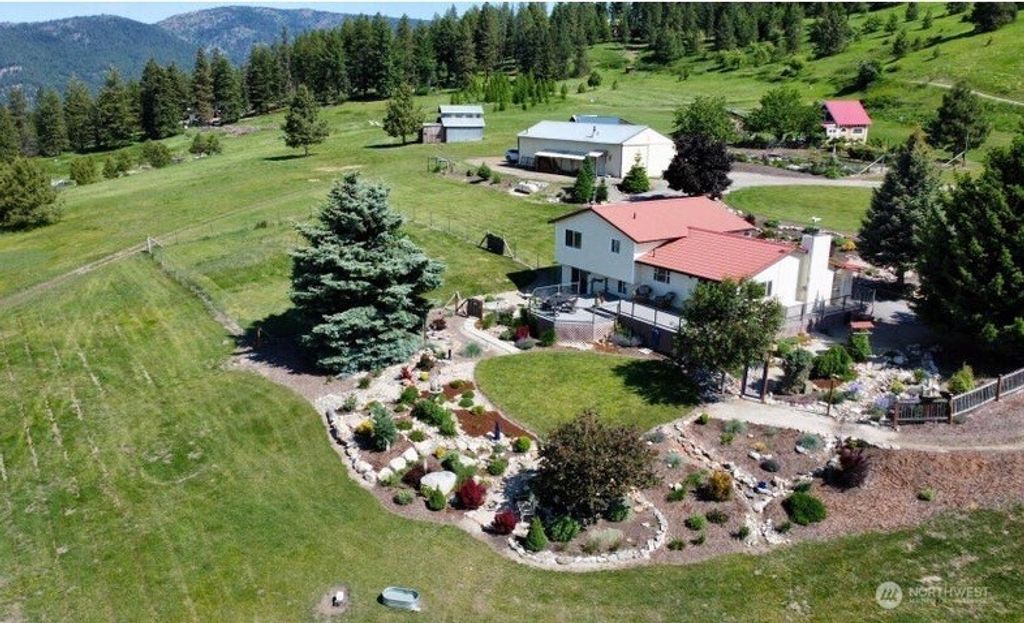 Photo of 717 Conrad Hill Way, Colville, WA 99114 (MLS # 2507147)