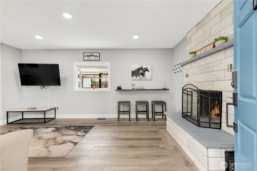 Photo of 12629 16th Avenue S, Seattle, WA 98168 (MLS # 2379002)