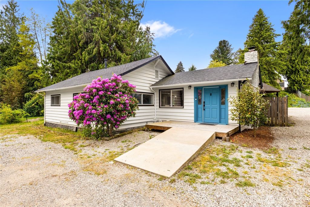 Photo of 12629 16th Avenue S, Seattle, WA 98168 (MLS # 2379002)