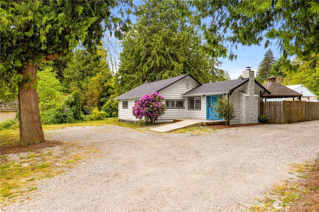 Photo of 12629 16th Avenue S, Seattle, WA 98168 (MLS # 2379002)