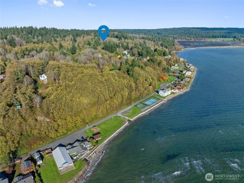 Photo of 0 Mitford Lane, Clinton, WA 98236 (MLS # 2459979)