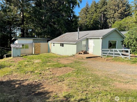 712 Copalis Beach Road Copalis Beach WA 98535
