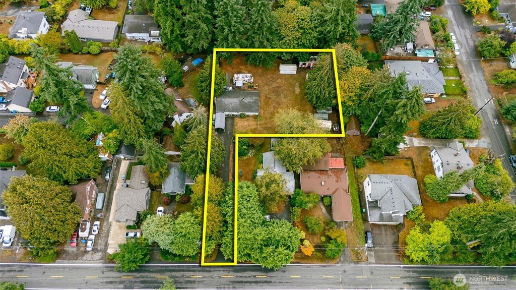 Photo of 18328 Ashworth Avenue N, Shoreline, WA 98133 (MLS # 2437226)