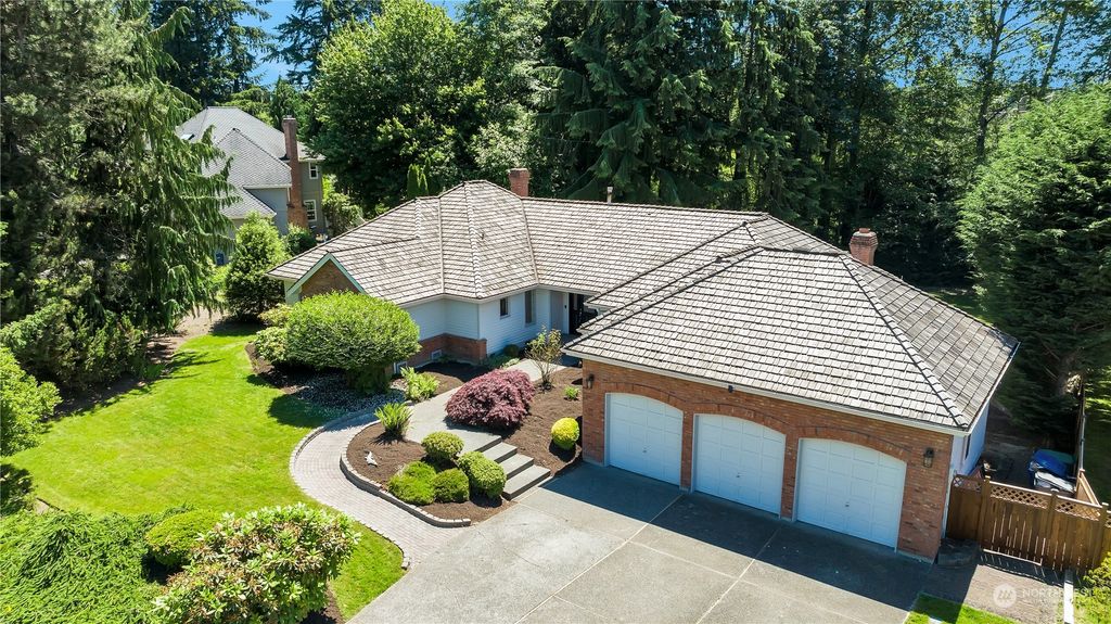 Photo of 2926 184th Place SE, Bothell, WA 98012 (MLS # 2025911)