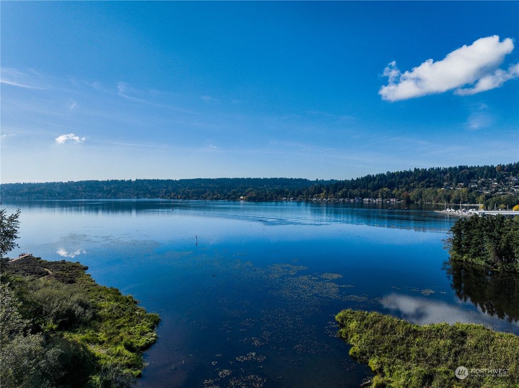 Photo of 16929 Inglewood Road NE #203, Kenmore, WA 98028 (MLS # 2172867)