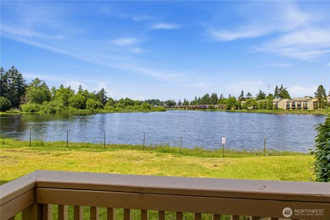 Photo of 1018 S 312th Street #512, Federal Way, WA 98003 (MLS # 2534888)