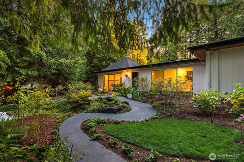 10825 Brownsville Highway NE Poulsbo WA 98370