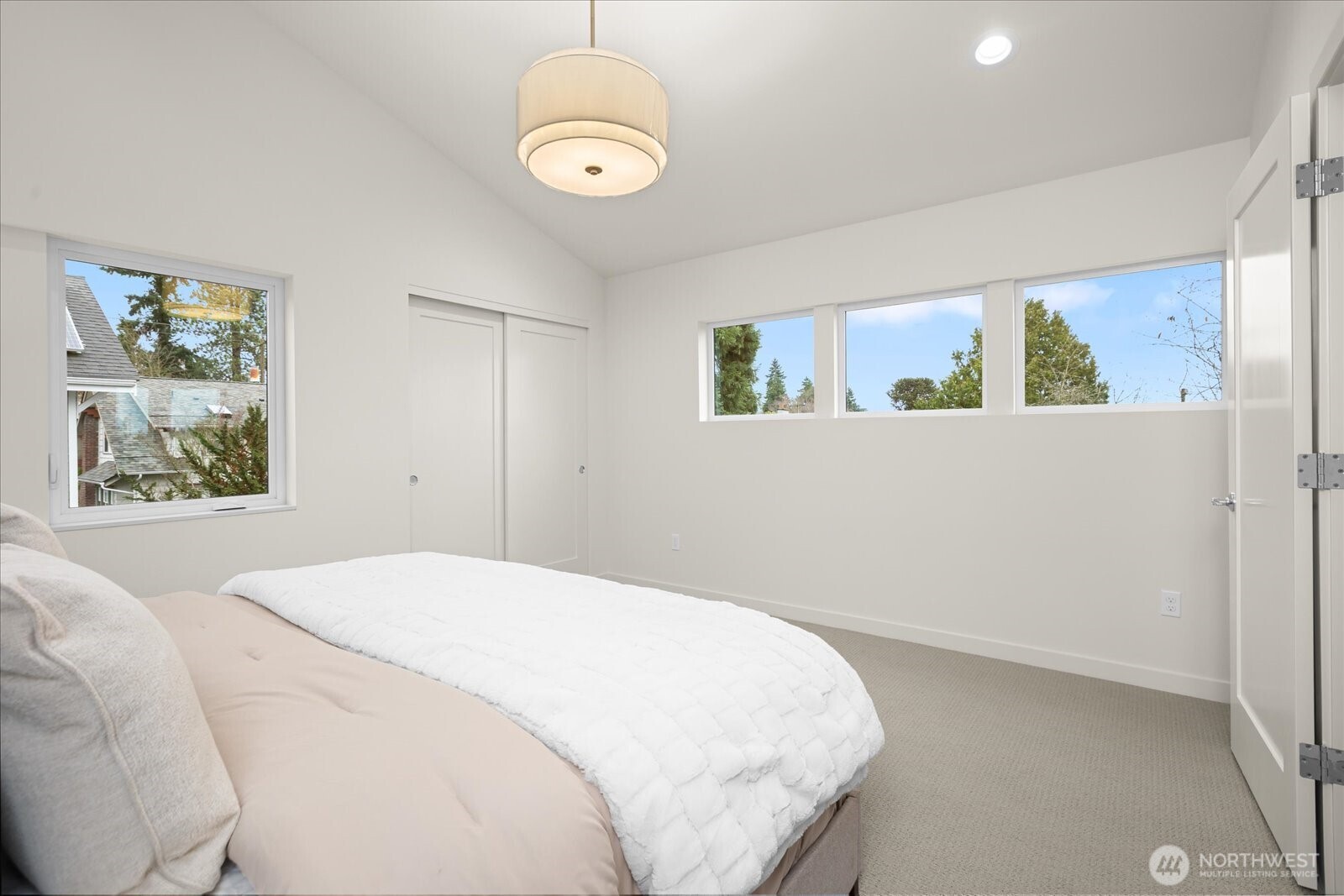 4222 Meridian Avenue N B