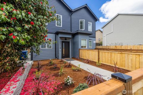 Photo of 7711 B 11th Avenue SW, Seattle, WA 98106 (MLS # 2499303)