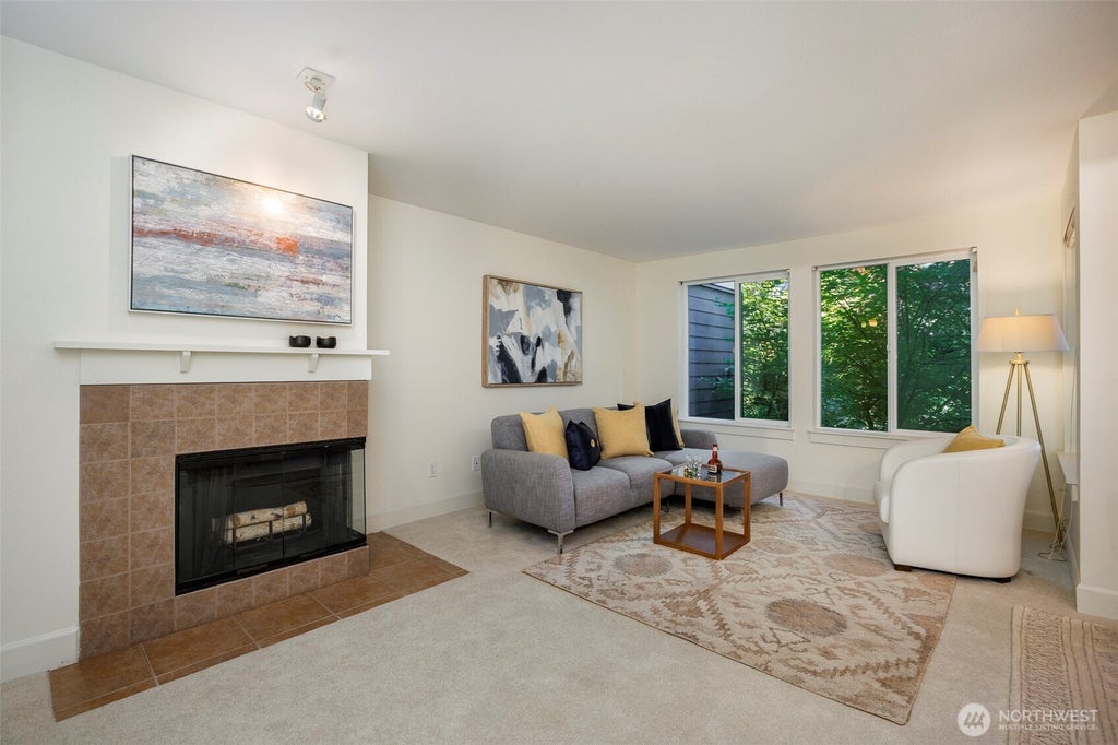 Photo of 300 N 130th Street #5202, Seattle, WA 98133 (MLS # 2586104)