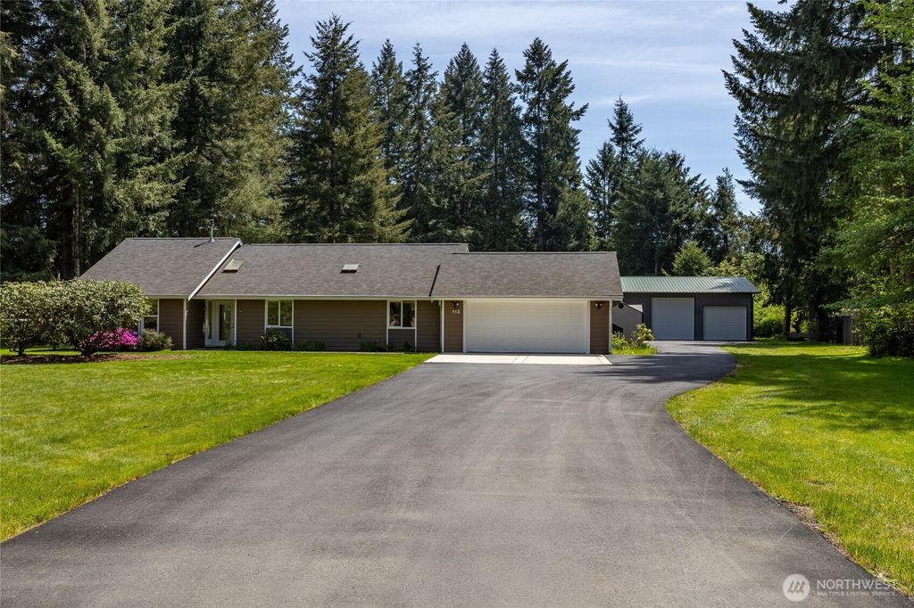 Photo of 112 Holli Lane, Centralia, WA 98531 (MLS # 2507640)