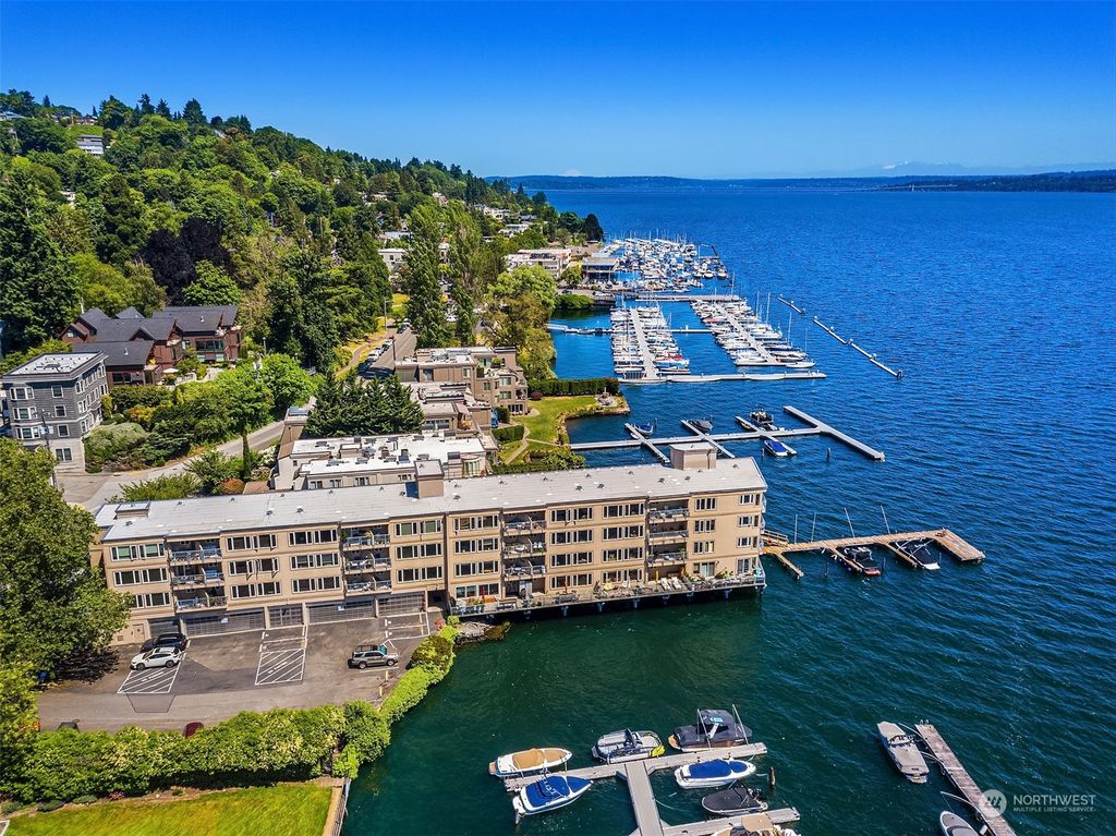 Photo of 334 Lakeside Avenue S #203, Seattle, WA 98144 (MLS # 2070289)