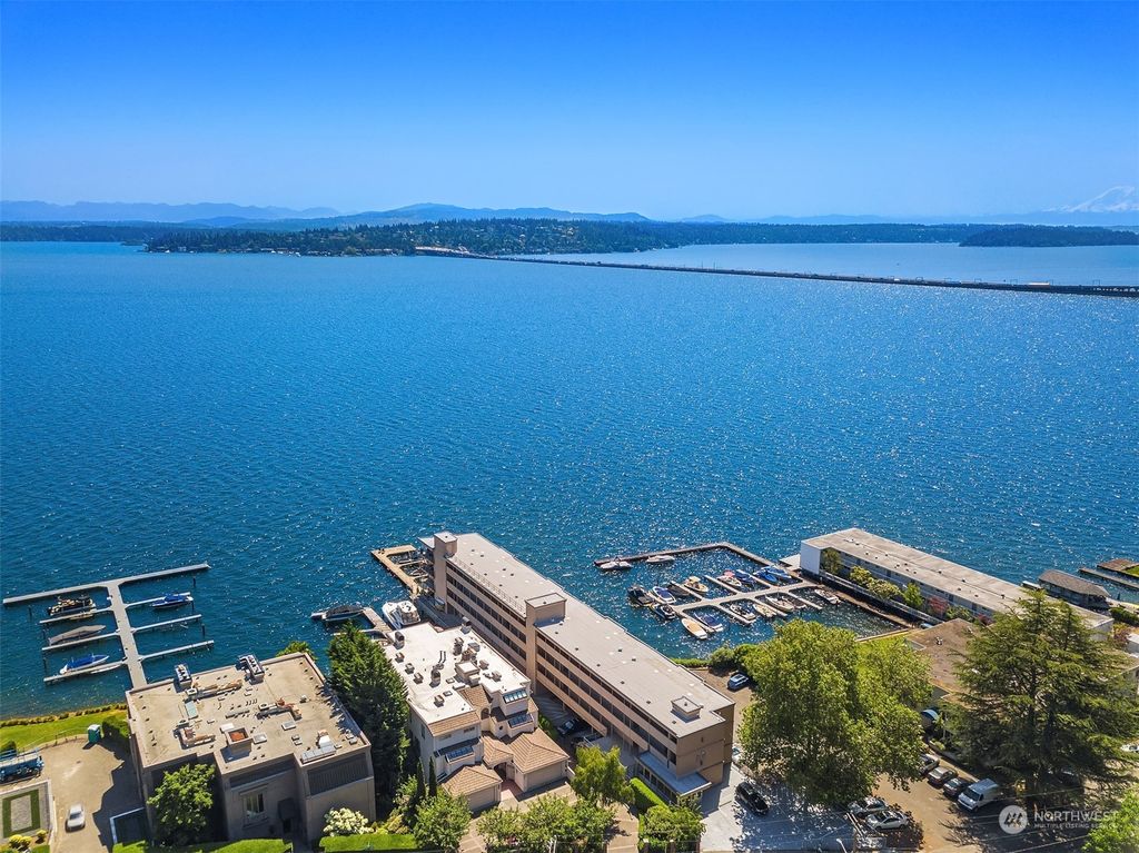 Photo of 334 Lakeside Avenue S #203, Seattle, WA 98144 (MLS # 2070289)